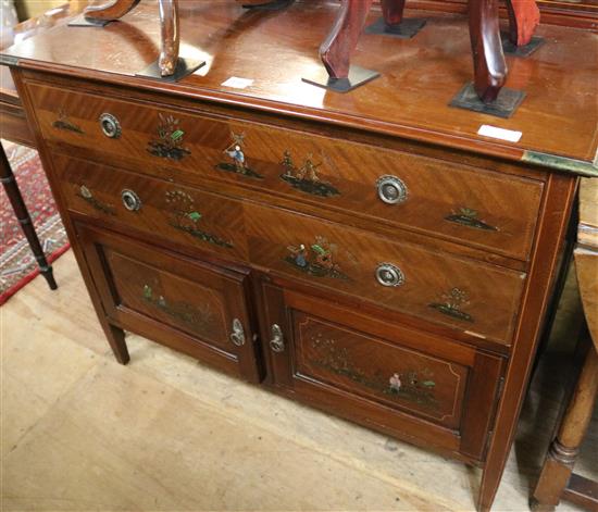 Lacquered chest of drawers and 2 doors